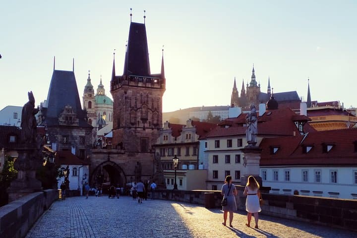 Prague City Sightseeing Tour: 2-Hour Coach Tour of Old Town, Castle & Charles Bridge photo 3