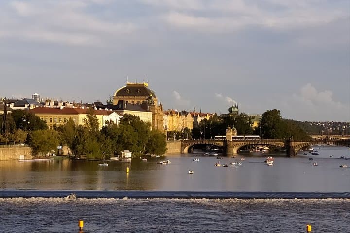 Vltava River Lunch Cruise in Prague — 2.5-Hour Scenic Buffet Cruise photo 2