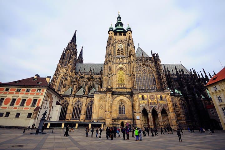 Prague Castle Walking Tour: St. Vitus, Golden Lane & Old Royal Palace photo 4