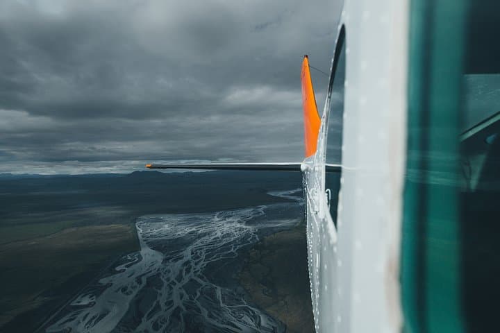 45-Minute Flight Over Iceland's Black Sands and Skeiðarárjökull photo 4
