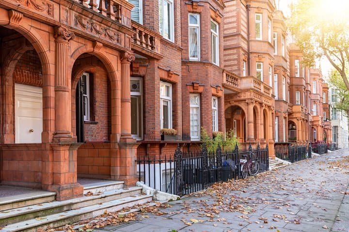 Historic Chelsea Walking Tour: Private Guided Stroll Through London's Cultural Quarter photo 2