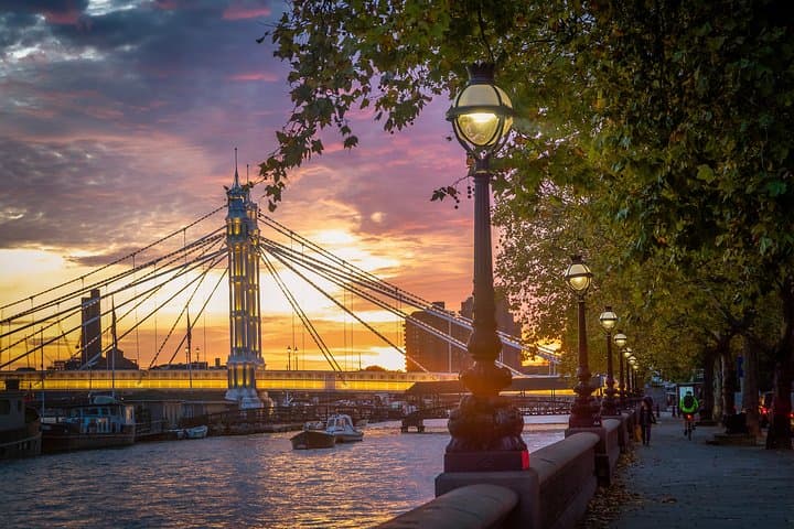 Historic Chelsea Walking Tour: Private Guided Stroll Through London's Cultural Quarter photo 1