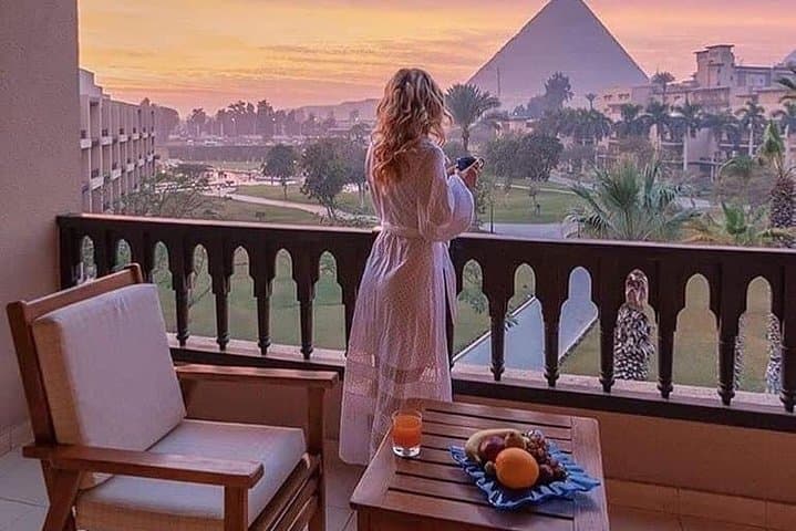 Cairo & Giza Day Trip: Pyramids, Sphinx & Egyptian Museum photo 3