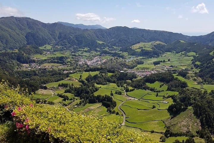 Full-Day Furnas Volcano & Hot Springs Tour from Ponta Delgada photo 2