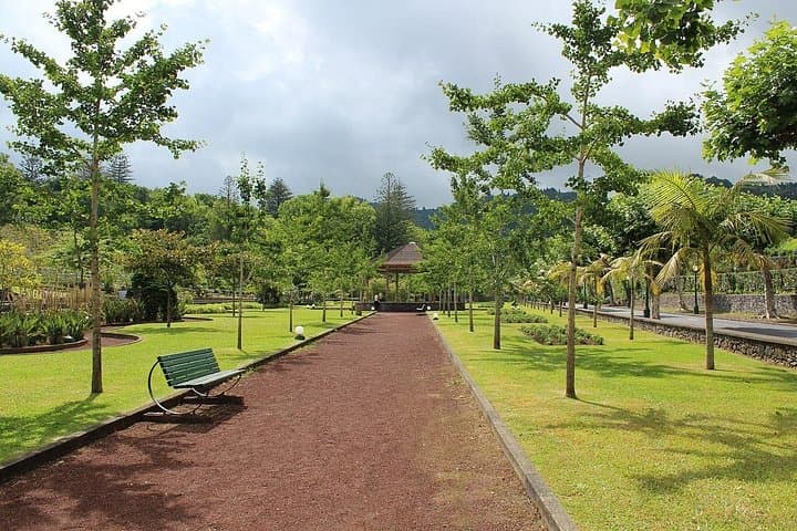 Full-Day Furnas Volcano & Hot Springs Tour from Ponta Delgada photo 4