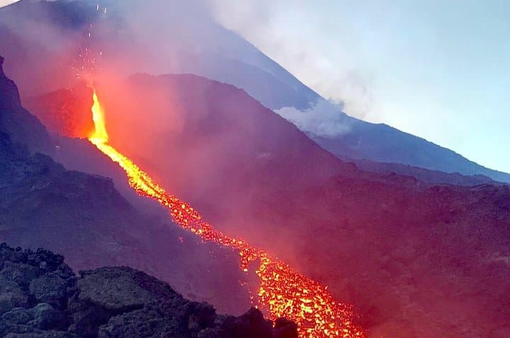 Summit Craters of Mount Etna: Cable Car and 4x4 Bus to 3,345 m photo 3