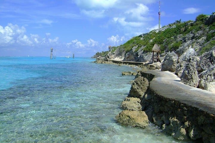 Cozumel Romantic Walking Tour: Love Stories, Beaches & Private Guide photo 2