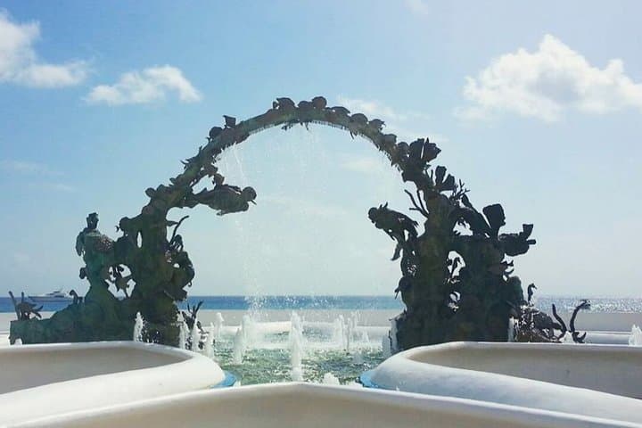 Cozumel Romantic Walking Tour: Love Stories, Beaches & Private Guide photo 5