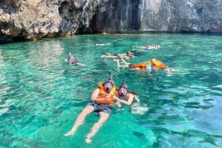 Angthong 42 Islands Speedboat Day Tour from Koh Samui — Snorkel, Kayak & Viewpoints photo 4