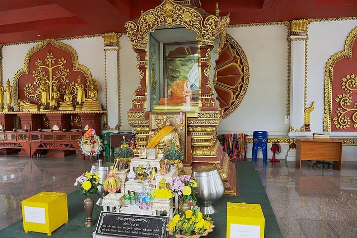 One-Day Koh Samui City Tour: Big Buddha, Grandfather & Grandmother Rocks and Namuang Waterfall photo 6