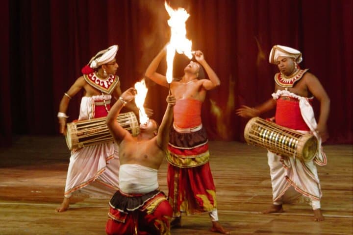 Kandy Fire Dancing Cultural Show: Evening of Kandyan Dance & Fire Performance photo 3