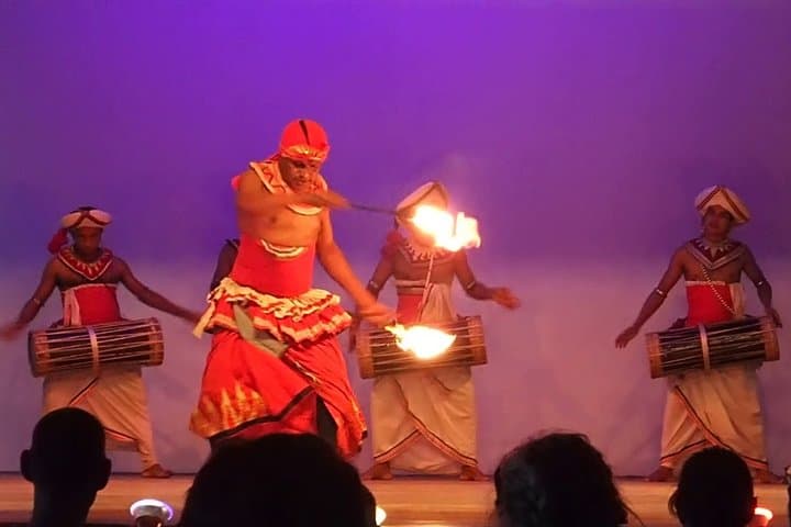 Kandy Fire Dancing Cultural Show: Evening of Kandyan Dance & Fire Performance photo 5