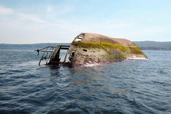 Shipwreck Hunters: MV Captayannis Clyde Wreck Boat Tour