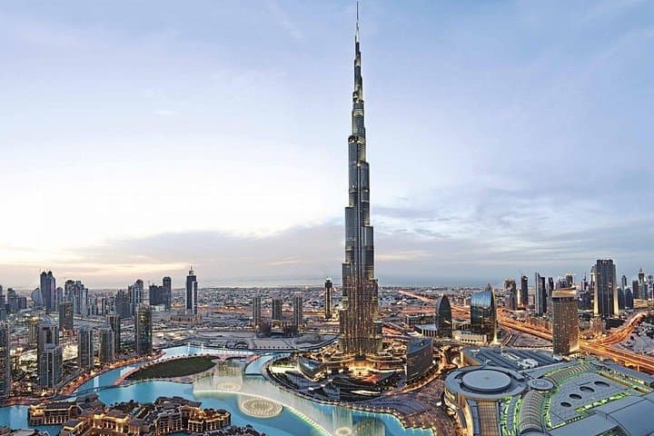 Dubai DXB Luxury SUV Airport Transfer — Private Meet & Greet to Dubai City photo 5