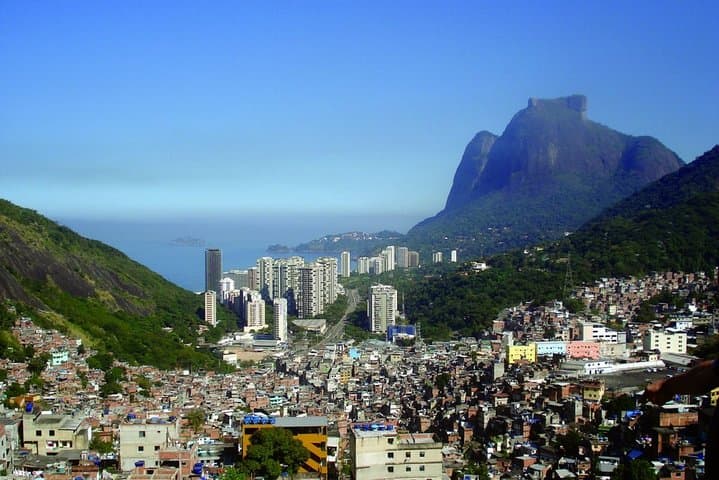 Rocinha Favela Guided Walking Tour: Panoramic Views & Local Culture photo 2