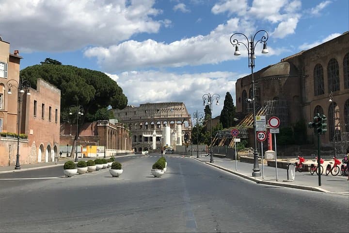 Rome Empress Mystery: Self-Guided Ancient Rome Walking Game photo 3