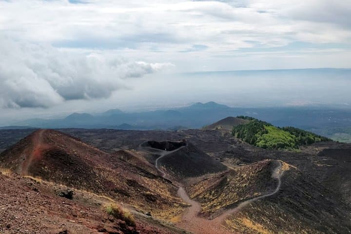 Mount Etna Wine and Crater Tour: Private Day Trip from Messina