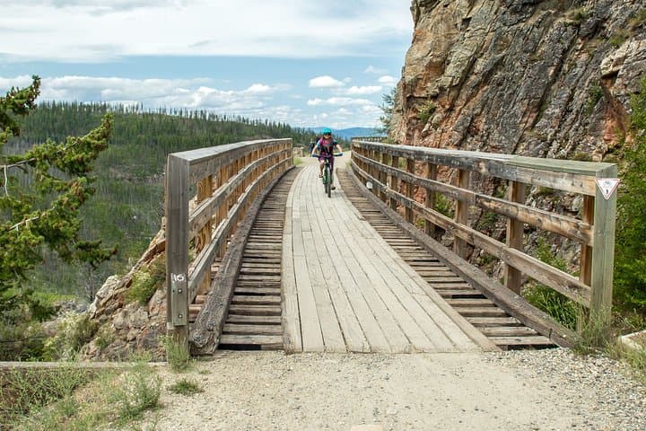 Okanagan 2-Day Wine, Cherry-Picking & KVR Bike Tour from Vancouver photo 4