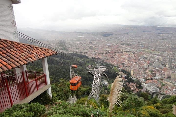 Bogotá Like a Local: Private 5-Hour La Candelaria Walking Tour photo 5