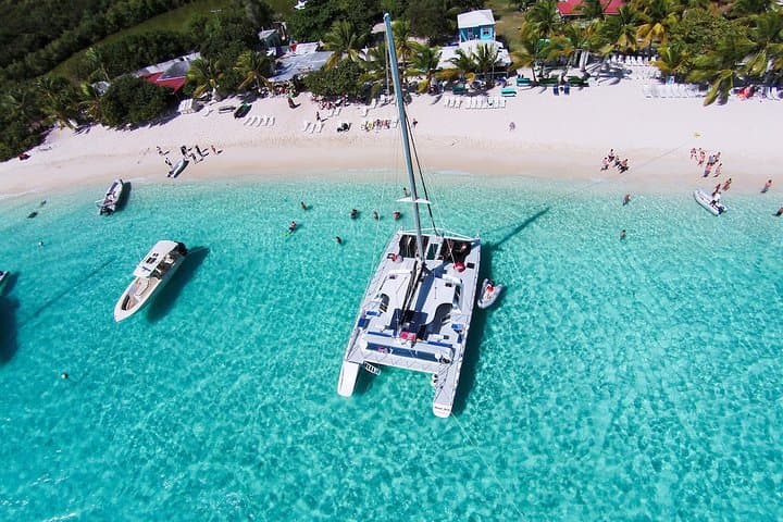 Full-Day Snorkel Sail to Jost Van Dyke & Soggy Dollar Bar from St. John