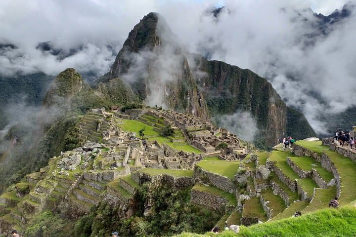 10-day-Peru-itinerary-from-Arequipa-Colca-Puno-Cusco-Machu-Picchu