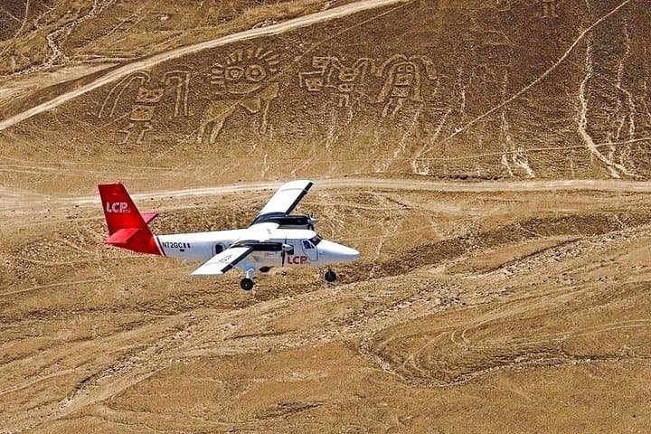 Nazca Lines & Huacachina Dune Buggy Day Trip from Lima photo 6