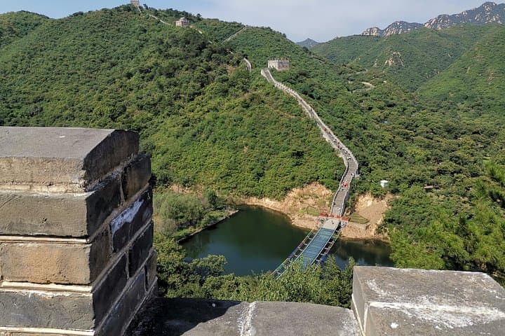 Lakeside Great Wall Layover: 6–8 Hour Huanghuacheng Tour from Beijing Airport photo 1