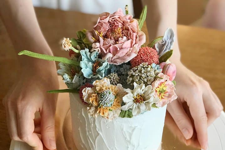 Seoul Soy Cream Flower Cake Class — Make a Soy-Cream Flower Cake in 3 Hours photo 1