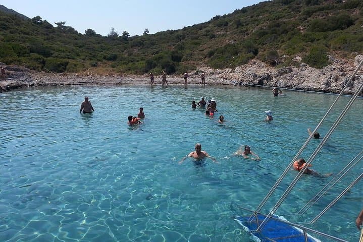 Kusadasi Aegean Sea Full-Day Gulet Cruise with Lunch photo 4