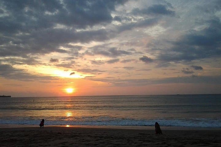 Full-Day Bali Beaches & Uluwatu Sunset: Melasti, Padang-Padang & Tanjung Benoa photo 4