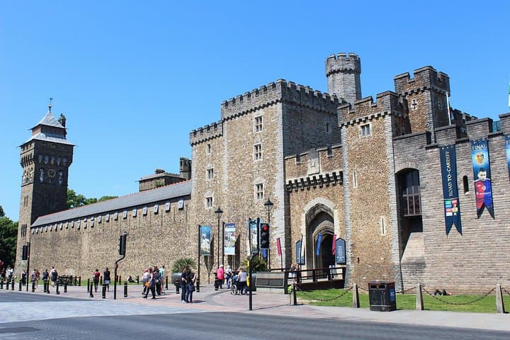 Cardiff Doctor Who Day Tour: Castles, Cardiff Bay & Filming Locations photo 1