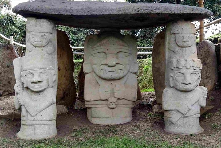 4-Day Tatacoa Desert and San Agustín Archaeological Tour photo 4