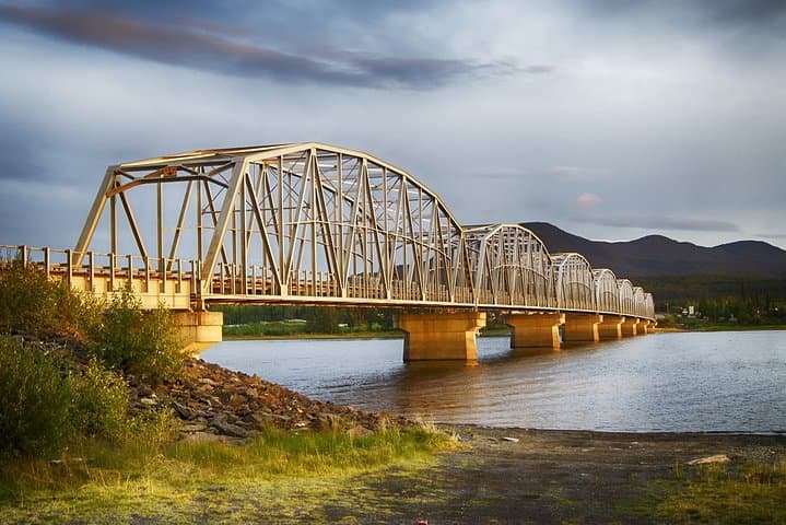 Best of Yukon City: Private Whitehorse Walking Tour