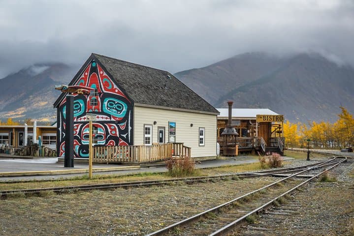 Best of Yukon City: Private Whitehorse Walking Tour photo 2