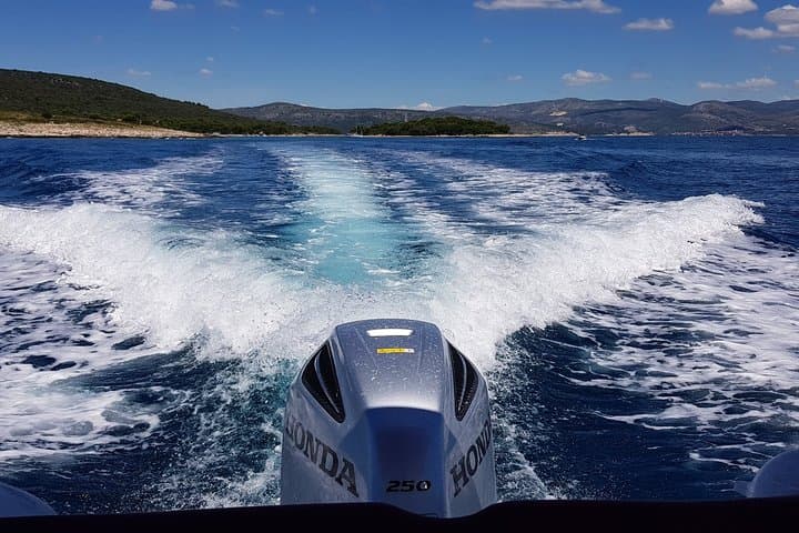 Private 5-Island Speedboat Tour from Trogir or Split — Hvar, Brač, Šolta & Blue Lagoon