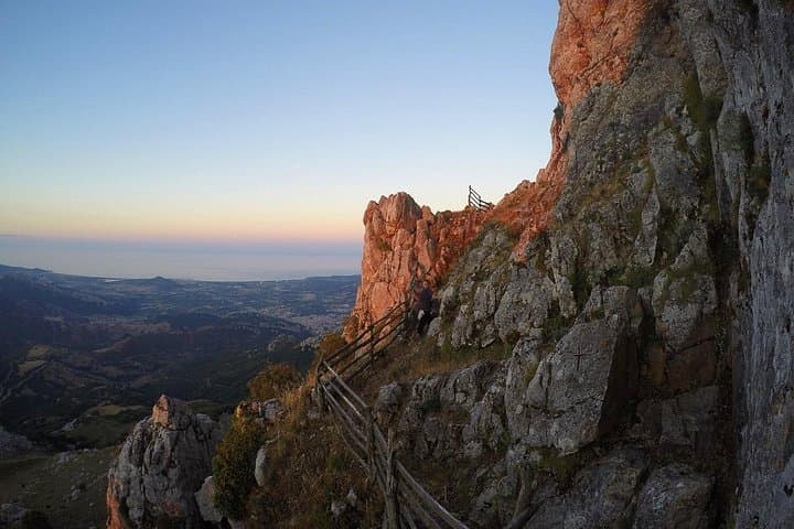 Montalbo Sunset Hike and Slow Food & Wine Tasting at Punta Cupeti photo 2
