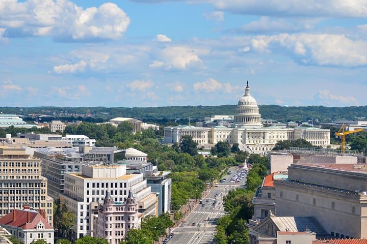 Dulles to Washington Luxury Van Transfer: Private Airport Ride to DC photo 5