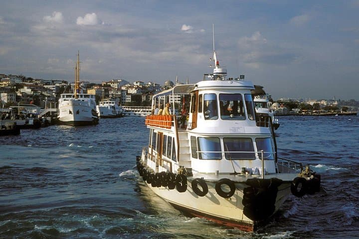 Bosphorus, Golden Horn & Eminönü Tour — Private Half-Day Cruise and Historic Walking Route photo 6
