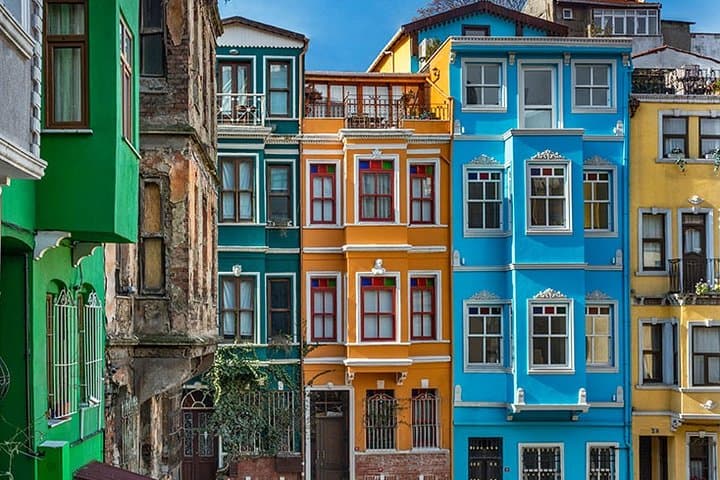 Bosphorus & Golden Horn: Five-Hour Cruise, Balat Walk and Eyüp Views photo 3