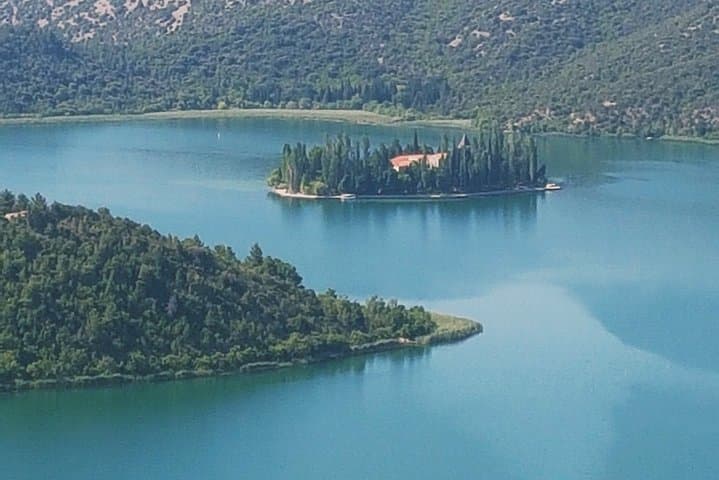 Krka Waterfalls Tour: Skradinski Buk, Roški & Manojlovac in One Day photo 6