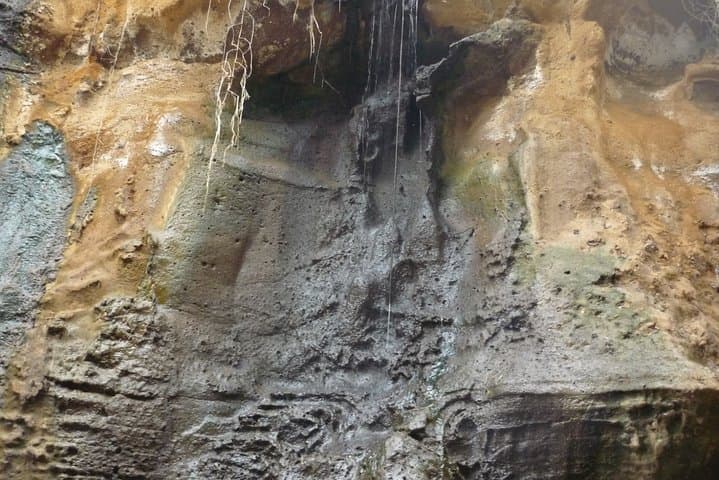 2-Day Safari: Mount Longonot Hike and Hells Gate Cycling Near Lake Naivasha