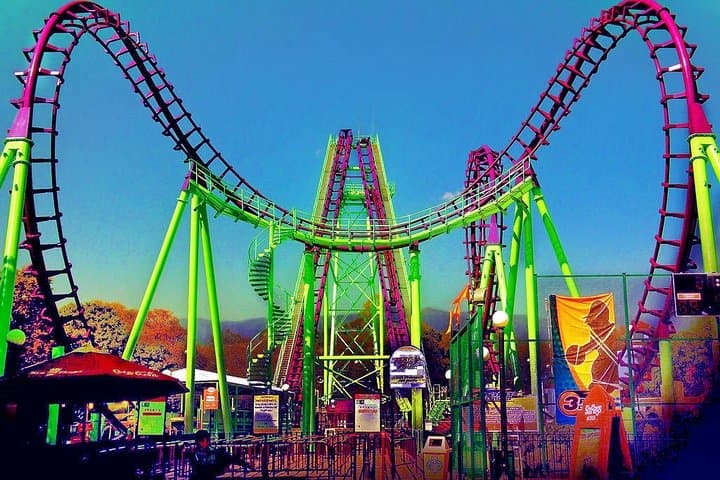 Discover Six Flags México: Full-Day Theme-Park Adventure in Mexico City photo 3