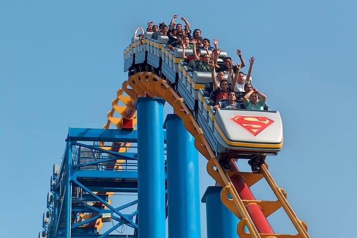 Discover Six Flags México: Full-Day Theme-Park Adventure in Mexico City
