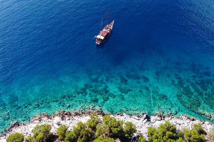 Full-Day Saronic Gulf Cruise from Athens: Agistri, Swim & Aegina with Lunch
