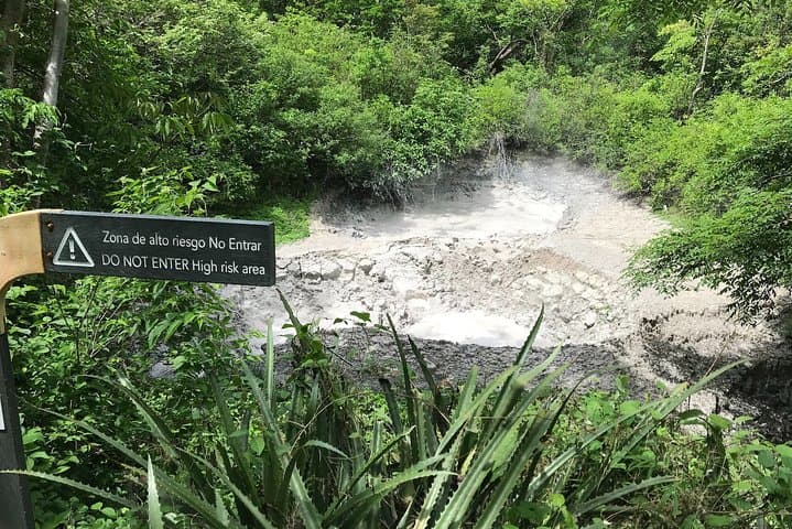 Rincón de la Vieja Active Volcano Hike: Bubbling Lagoons & Sulfur Ponds