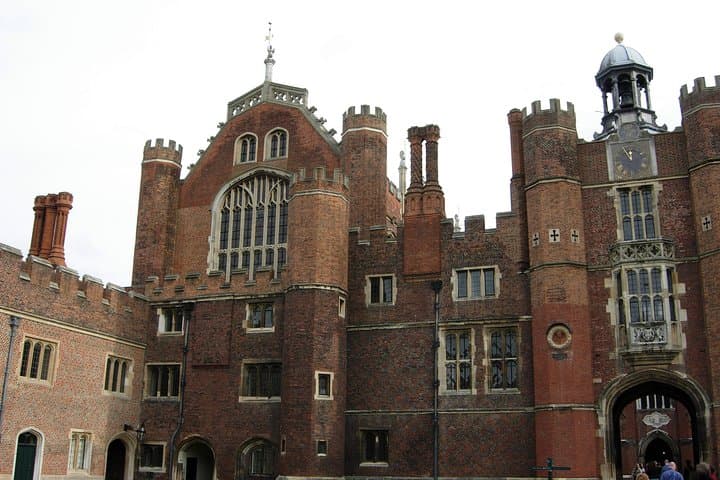 Full-Day Private Tour: Windsor Castle & Hampton Court Palace from London photo 3