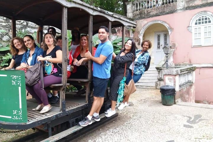 Guided Walk Through Santa Teresa: Rio's Hilltop Art District & Historic Tram