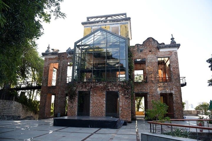 Guided Walk Through Santa Teresa: Rio's Hilltop Art District & Historic Tram photo 5