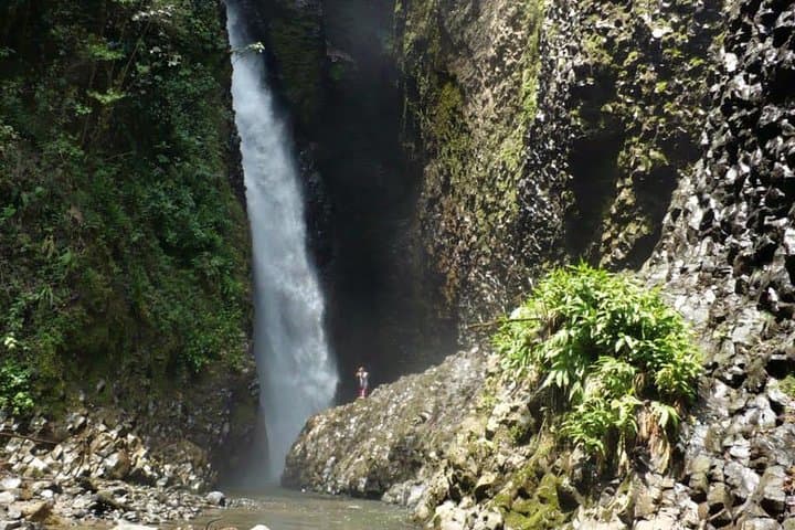 Santa Rosa de Cabal Hot Springs Day Trip: Thermal Pools & Waterfall Soaks photo 4