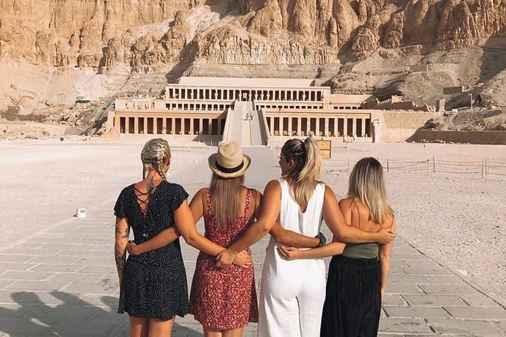 Two-Day Private Luxor Highlights Tour from Hurghada: Valley of the Kings & Nile Felucca